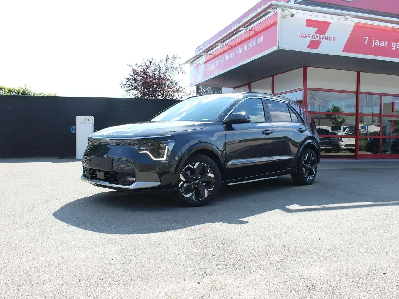 Photo 1 : Kia E-niro 2024 Électrique