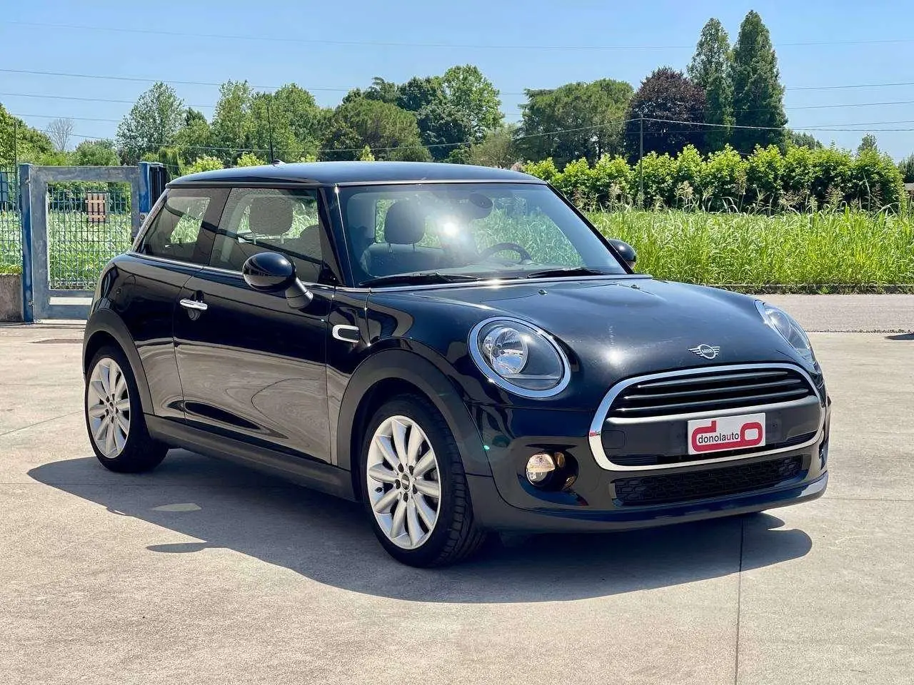 Photo 1 : Mini One 2018 Diesel