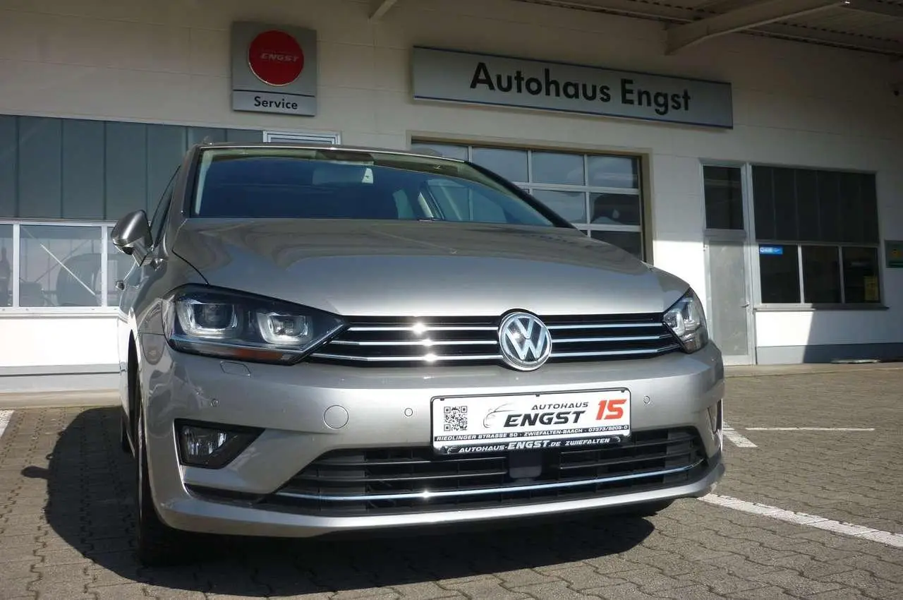 Photo 1 : Volkswagen Golf 2015 Petrol