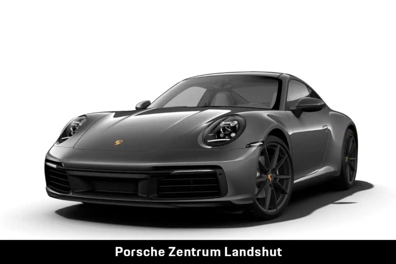 Photo 1 : Porsche 992 2020 Petrol