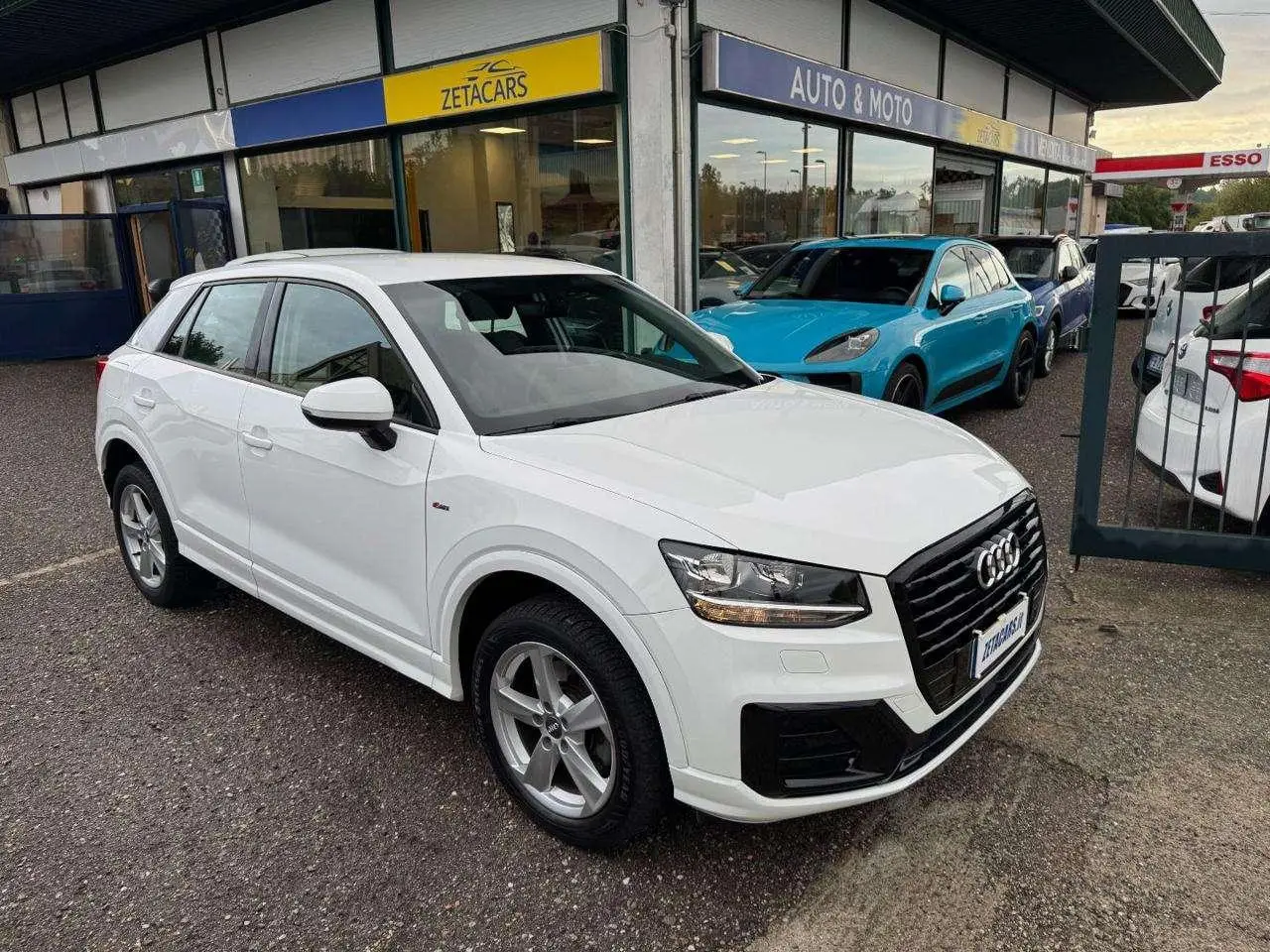 Photo 1 : Audi Q2 2017 Petrol