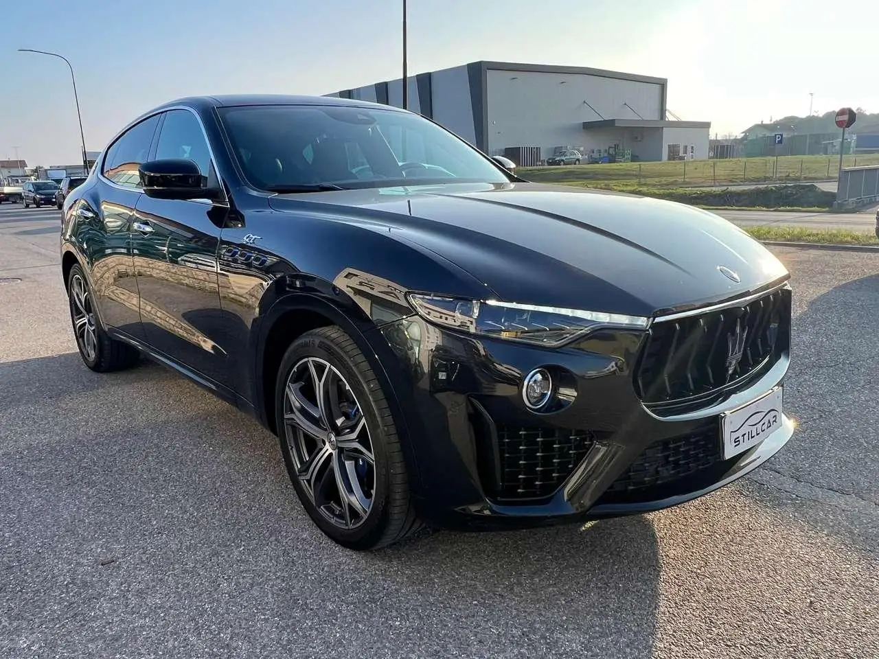 Photo 1 : Maserati Levante 2021 Essence