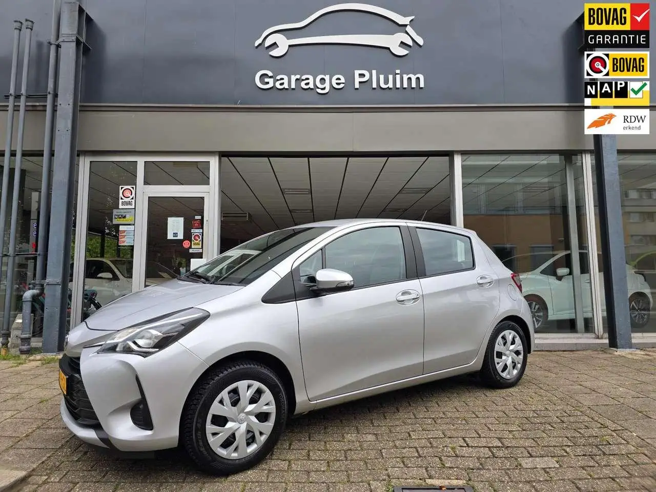 Photo 1 : Toyota Yaris 2019 Petrol