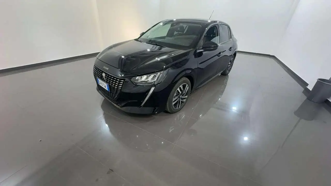 Photo 1 : Peugeot 208 2023 Essence