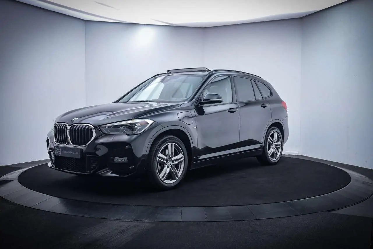 Photo 1 : Bmw X1 2021 Hybride