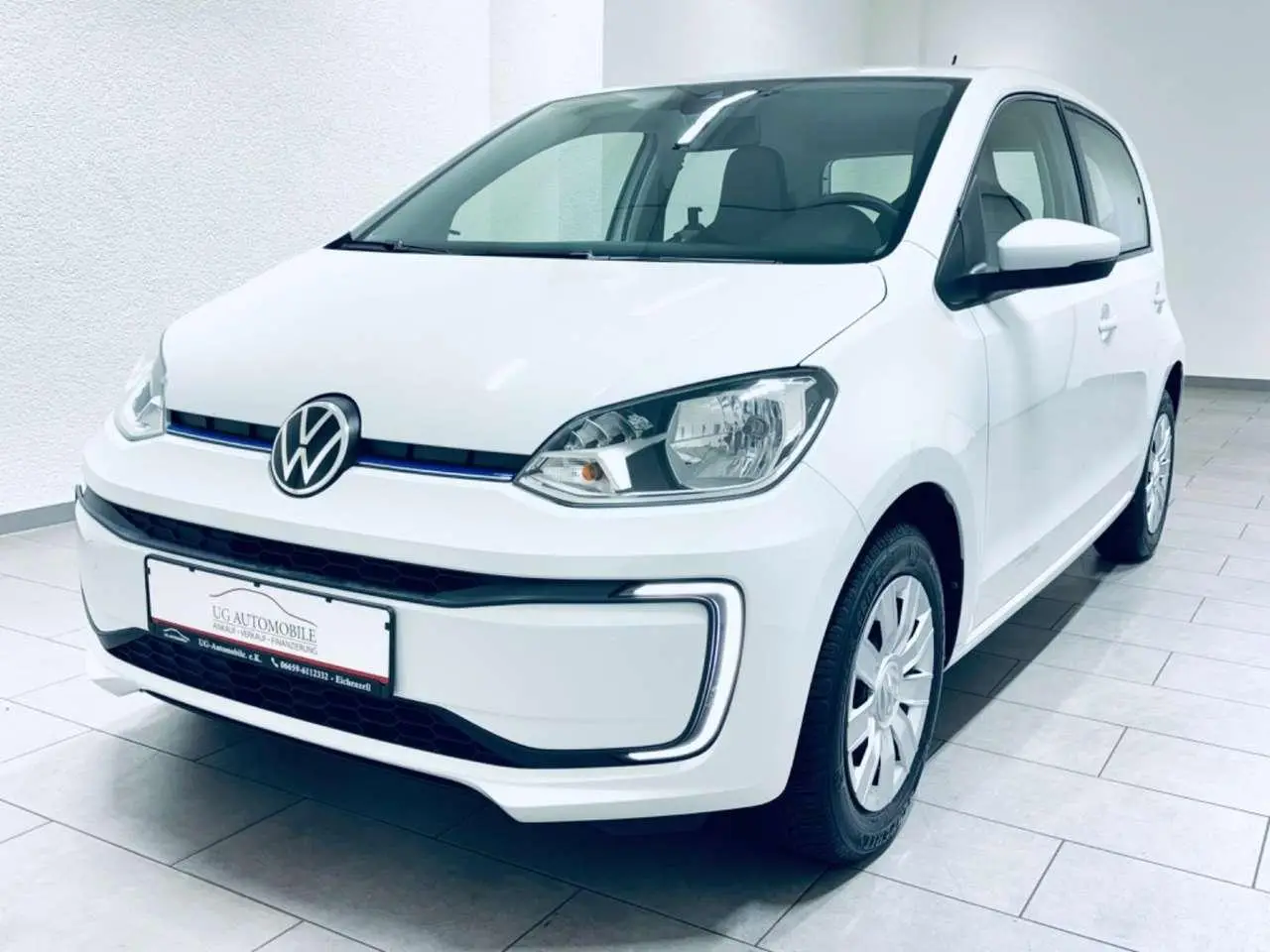 Photo 1 : Volkswagen Up! 2021 Électrique