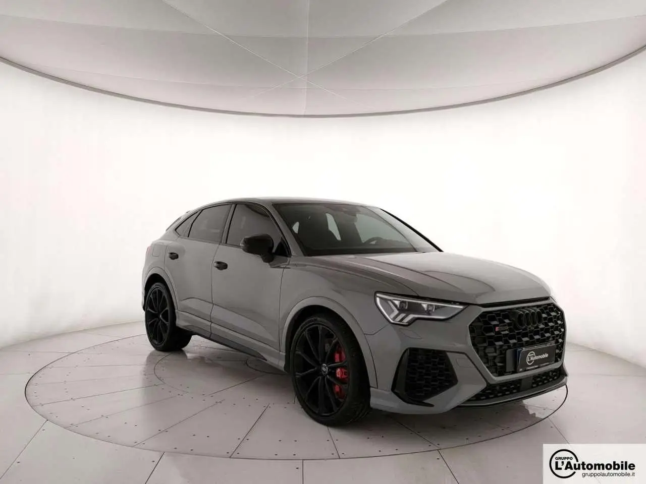 Photo 1 : Audi Rsq3 2019 Essence