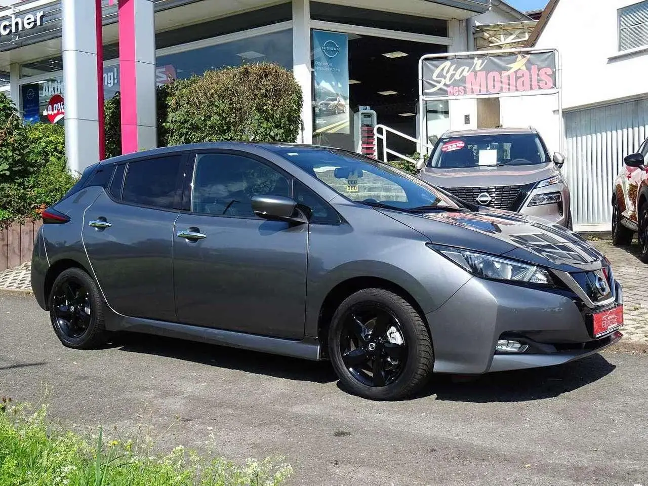 Photo 1 : Nissan Leaf 2021 Electric