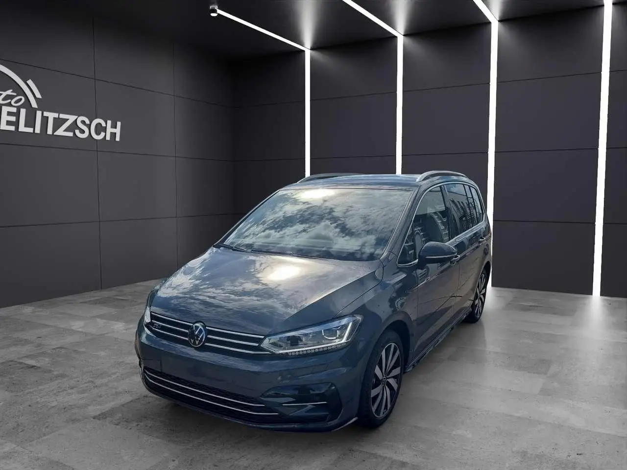 Photo 1 : Volkswagen Touran 2024 Diesel