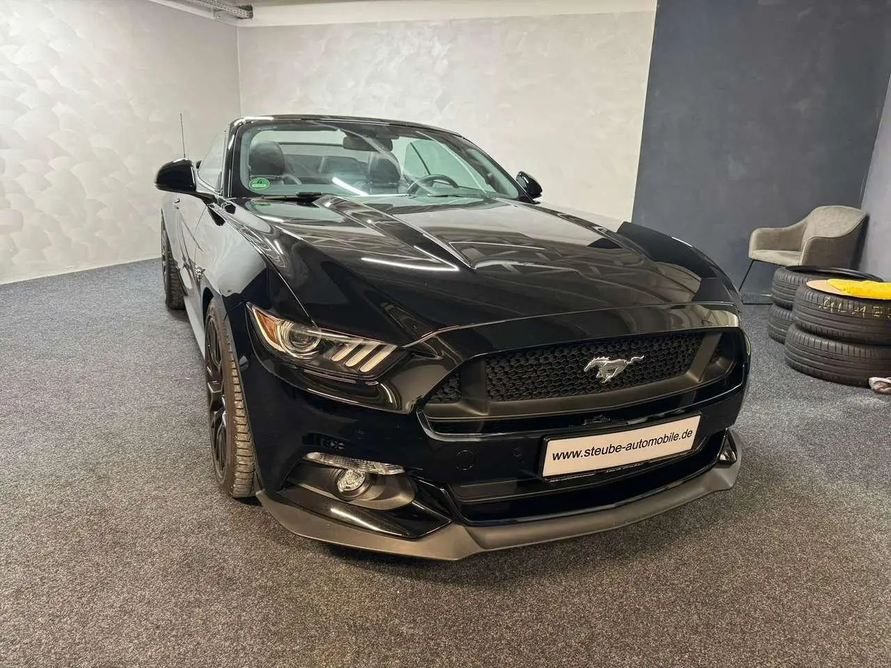 Photo 1 : Ford Mustang 2017 Petrol