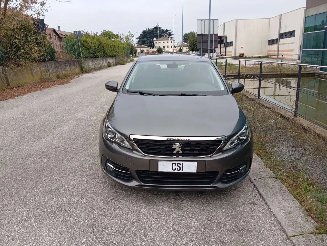 Photo 1 : Peugeot 308 2019 Diesel