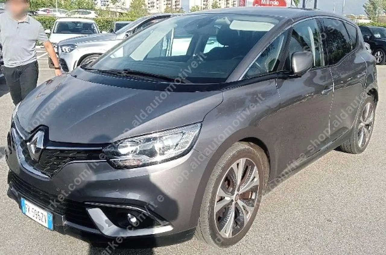 Photo 1 : Renault Scenic 2017 Diesel