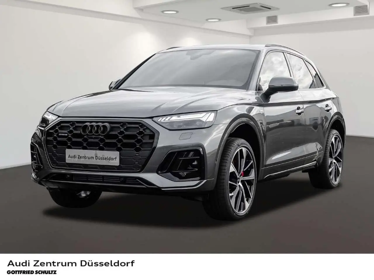 Photo 1 : Audi Q5 2024 Essence