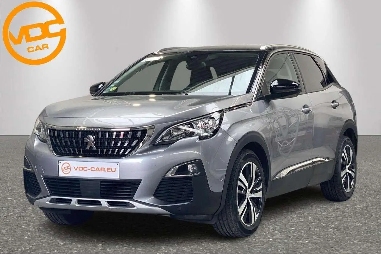 Photo 1 : Peugeot 3008 2018 Diesel