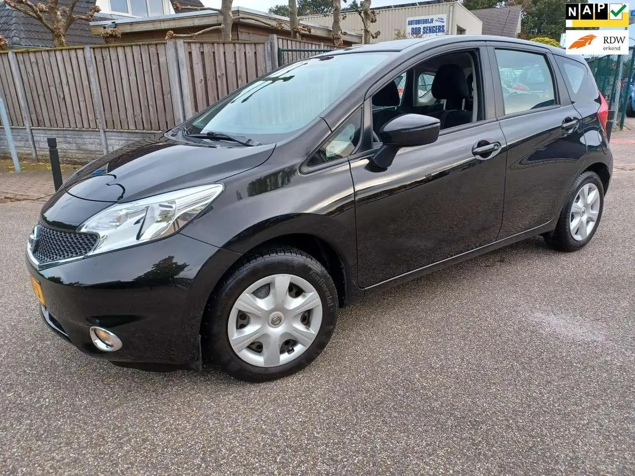 Photo 1 : Nissan Note 2016 Petrol