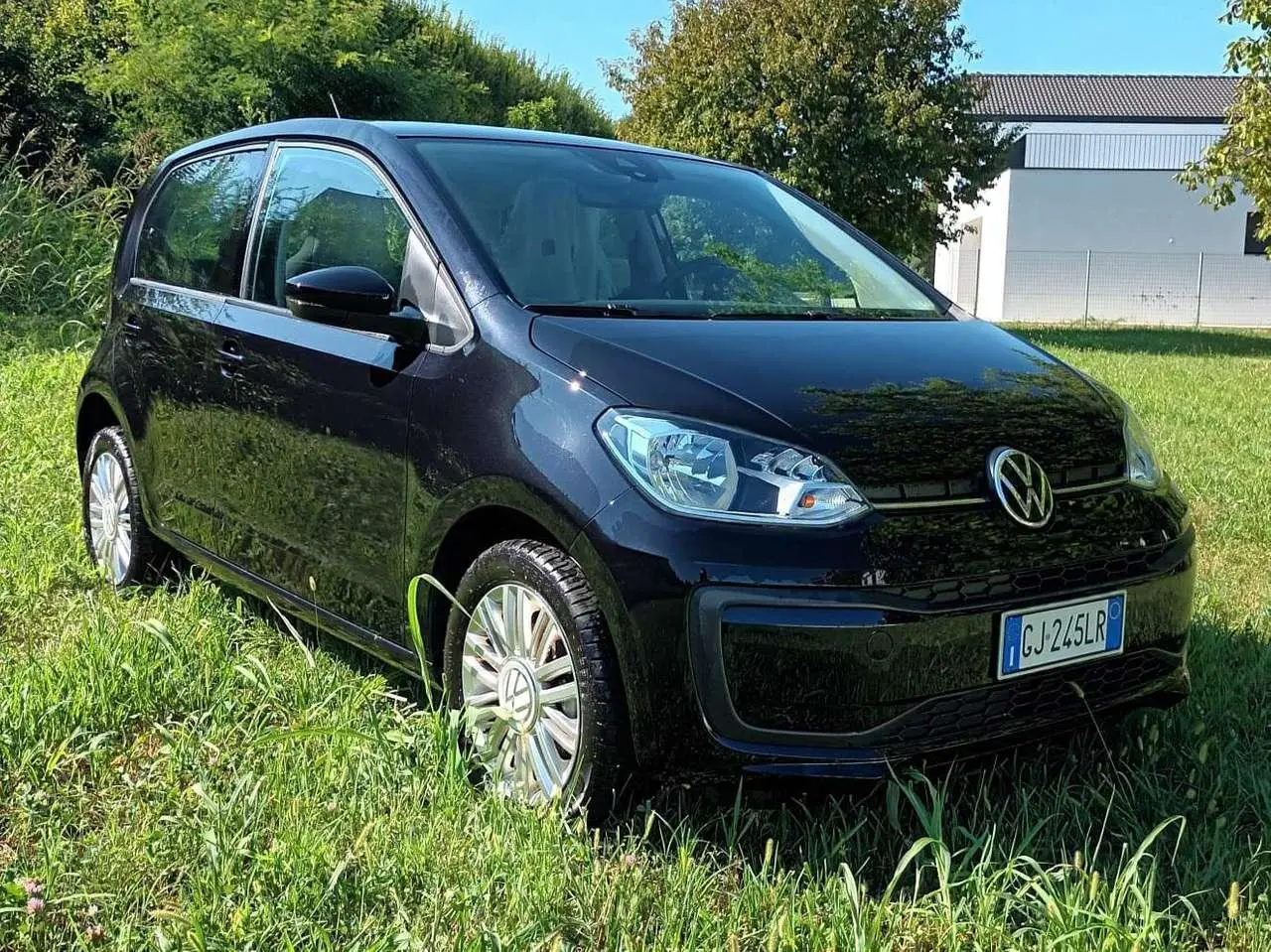 Photo 1 : Volkswagen Up! 2022 Essence