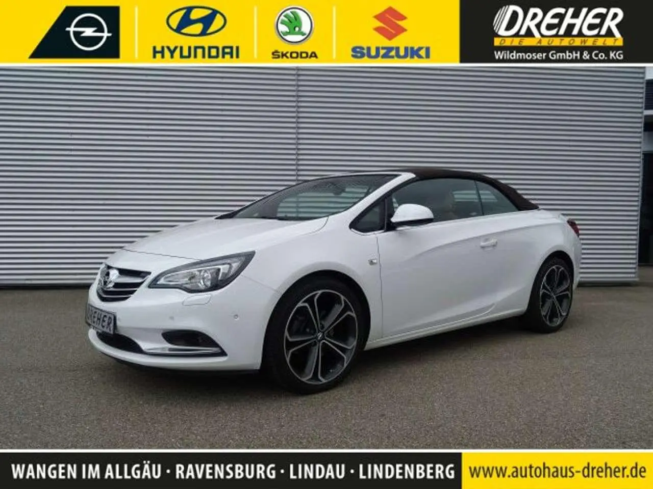 Photo 1 : Opel Cascada 2017 Petrol