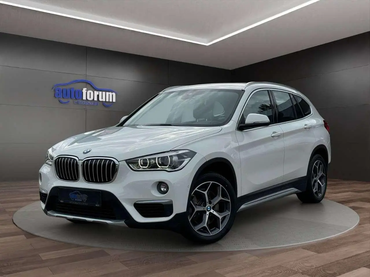 Photo 1 : Bmw X1 2019 Diesel