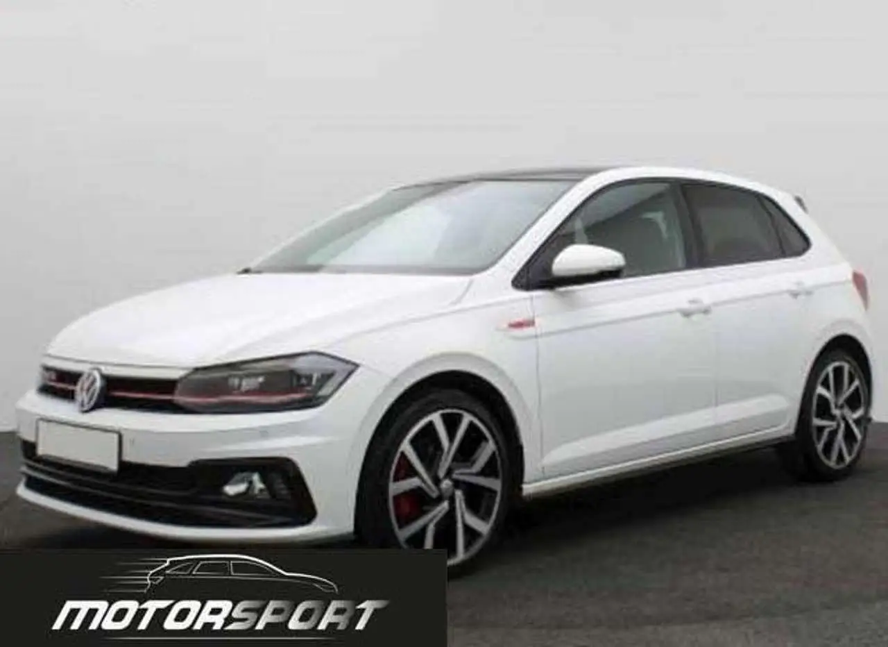 Photo 1 : Volkswagen Polo 2020 Petrol