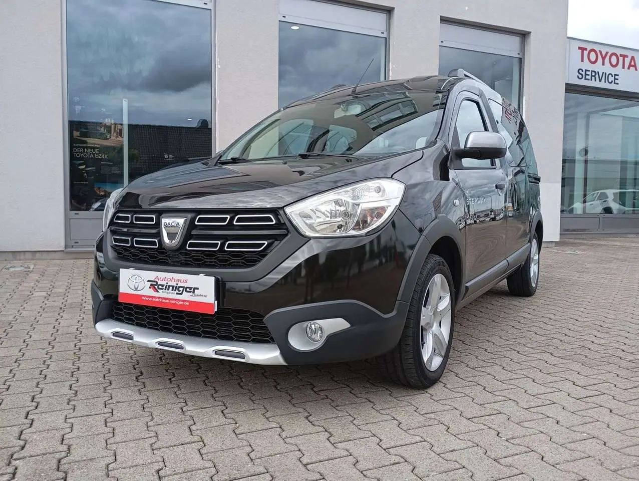 Photo 1 : Dacia Dokker 2017 Petrol