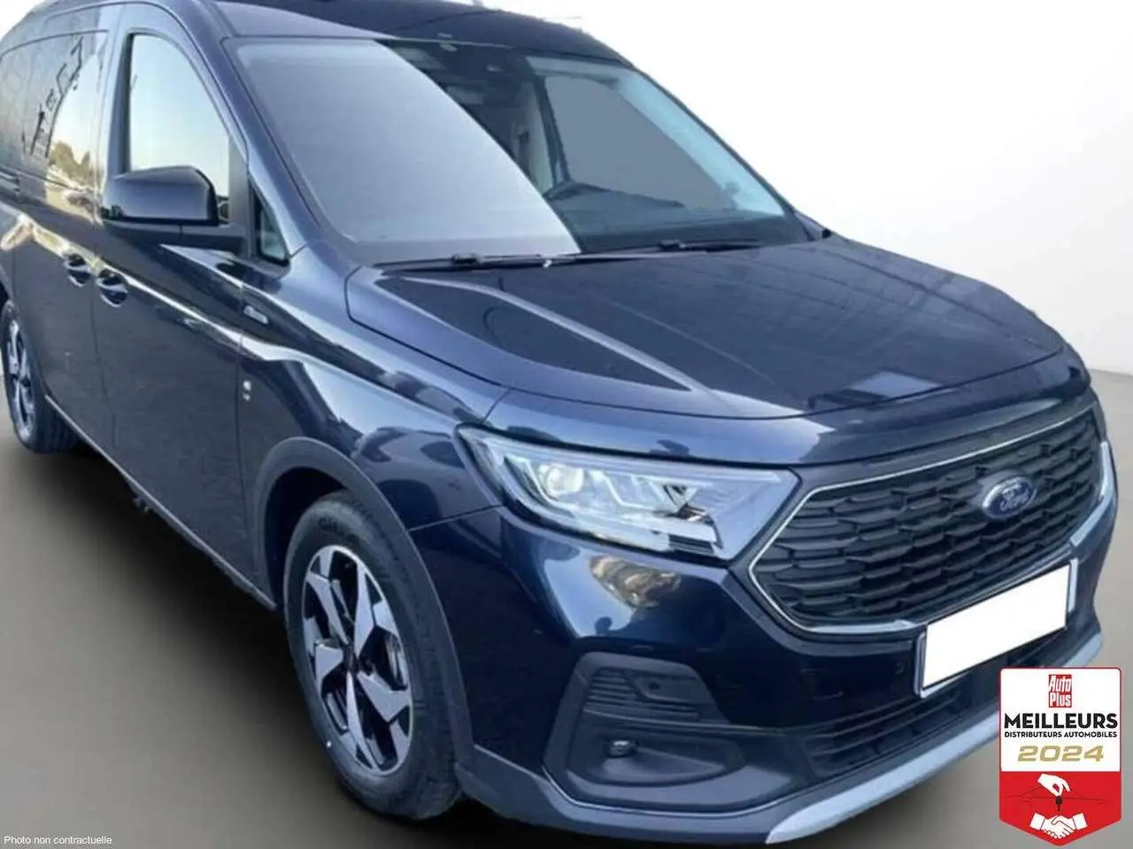 Photo 1 : Ford Grand Tourneo 2024 Diesel