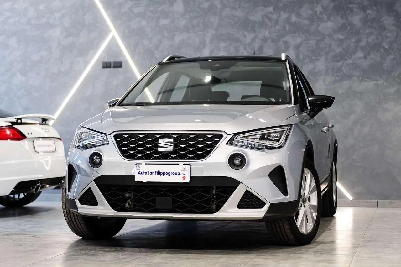 Photo 1 : Seat Arona 2022 Essence