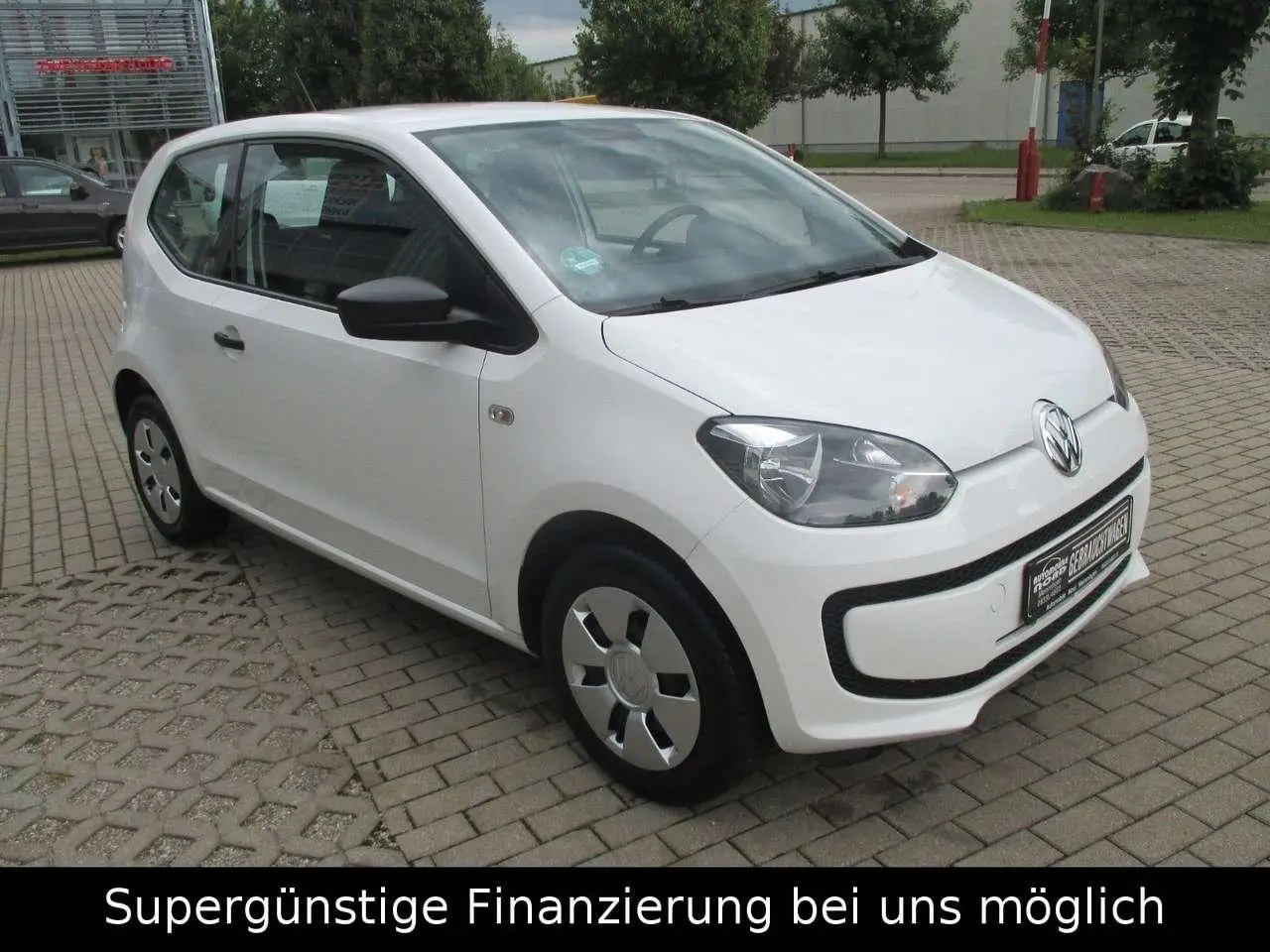 Photo 1 : Volkswagen Up! 2016 Petrol