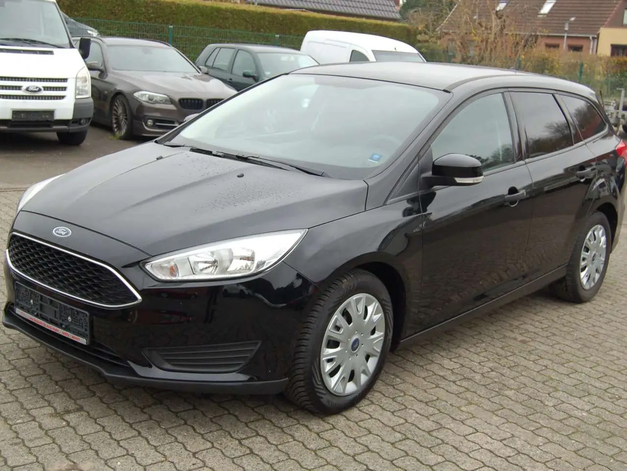 Photo 1 : Ford Focus 2017 Petrol