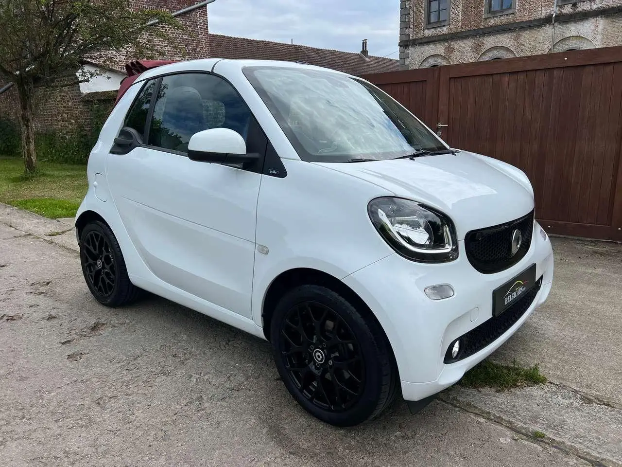 Photo 1 : Smart Fortwo 2017 Petrol