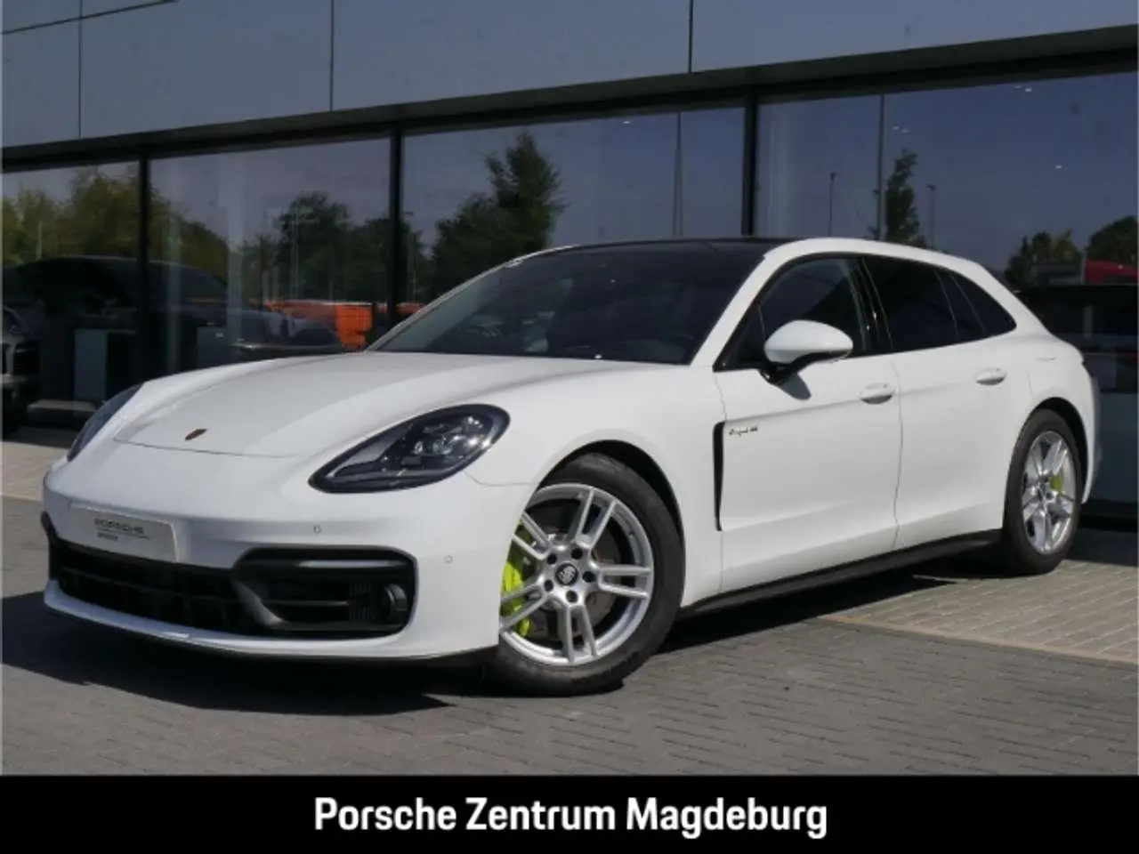 Photo 1 : Porsche Panamera 2021 Hybrid