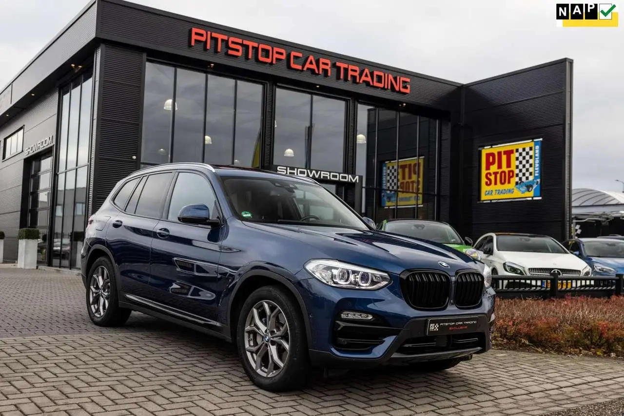 Photo 1 : Bmw X3 2018 Essence