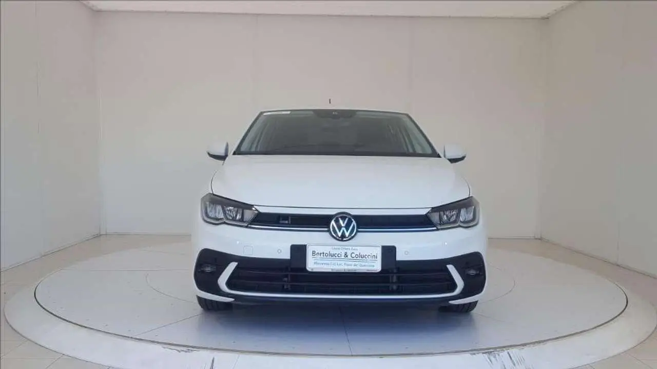 Photo 1 : Volkswagen Polo 2022 Essence