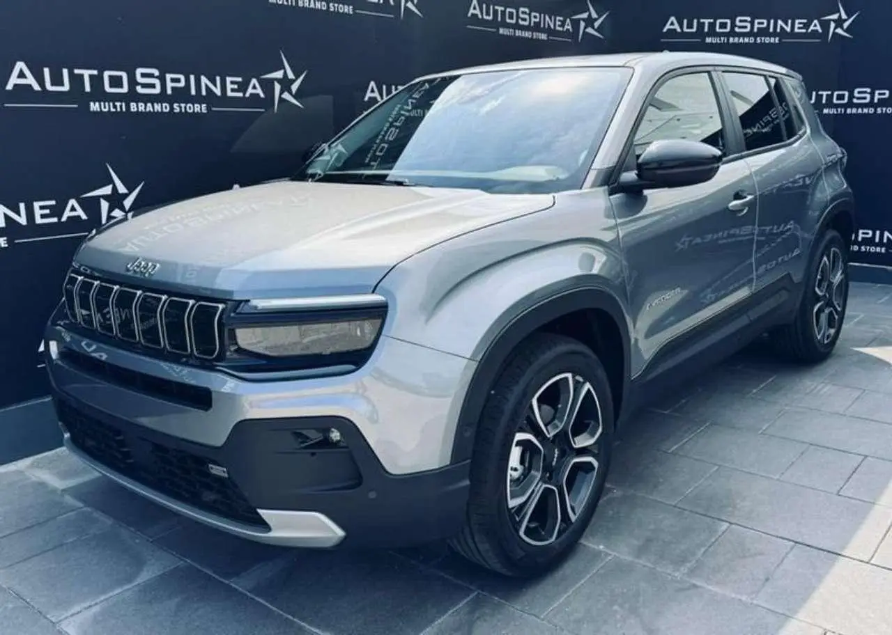 Photo 1 : Jeep Avenger 2024 Petrol