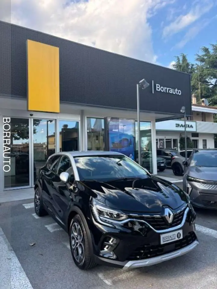 Photo 1 : Renault Captur 2024 Hybrid