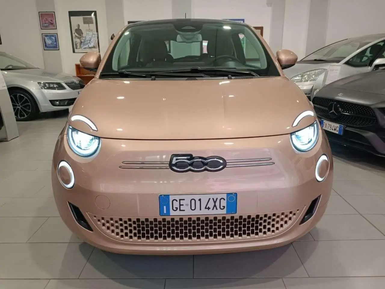 Photo 1 : Fiat 500 2021 Électrique