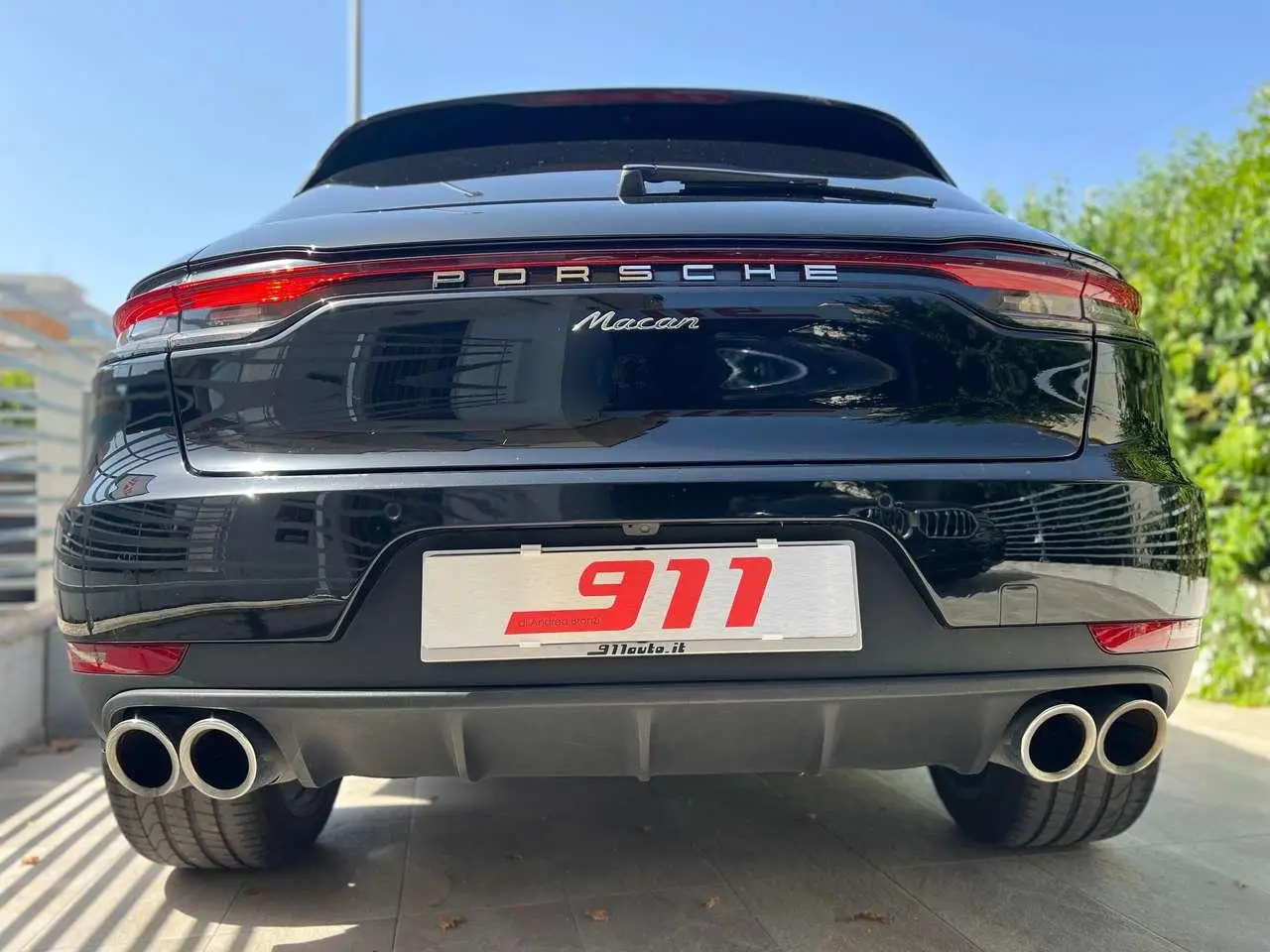 Photo 1 : Porsche Macan 2019 Essence