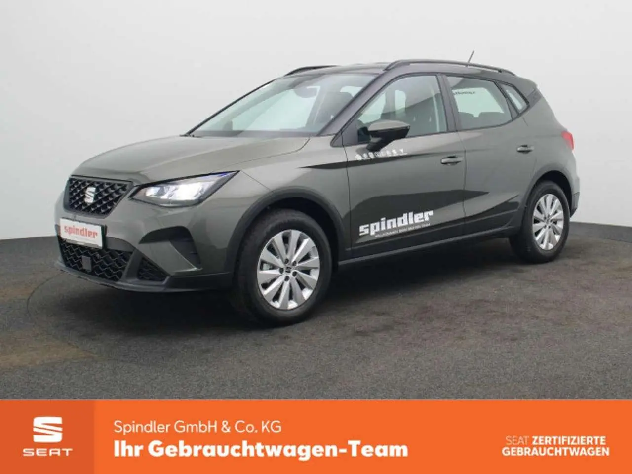 Photo 1 : Seat Arona 2023 Petrol