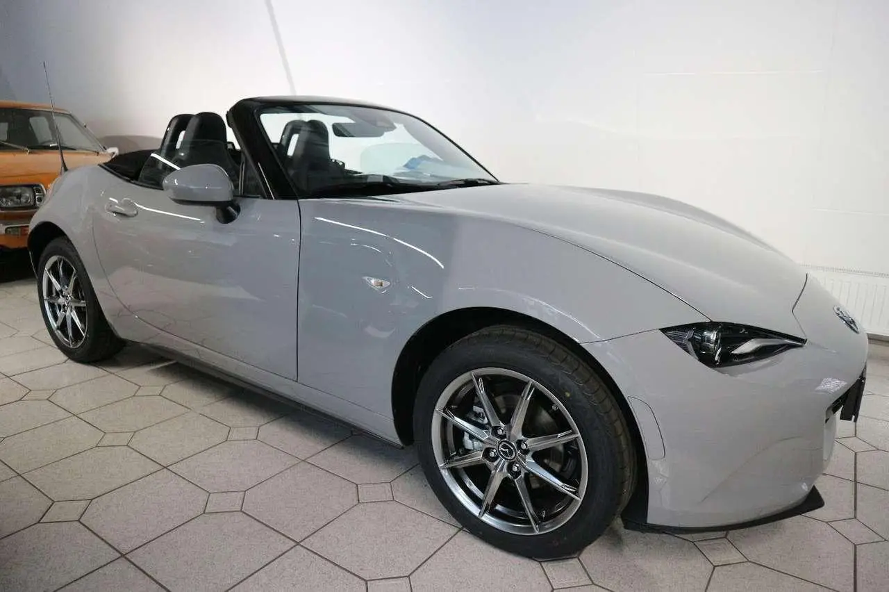 Photo 1 : Mazda Mx-5 2024 Essence