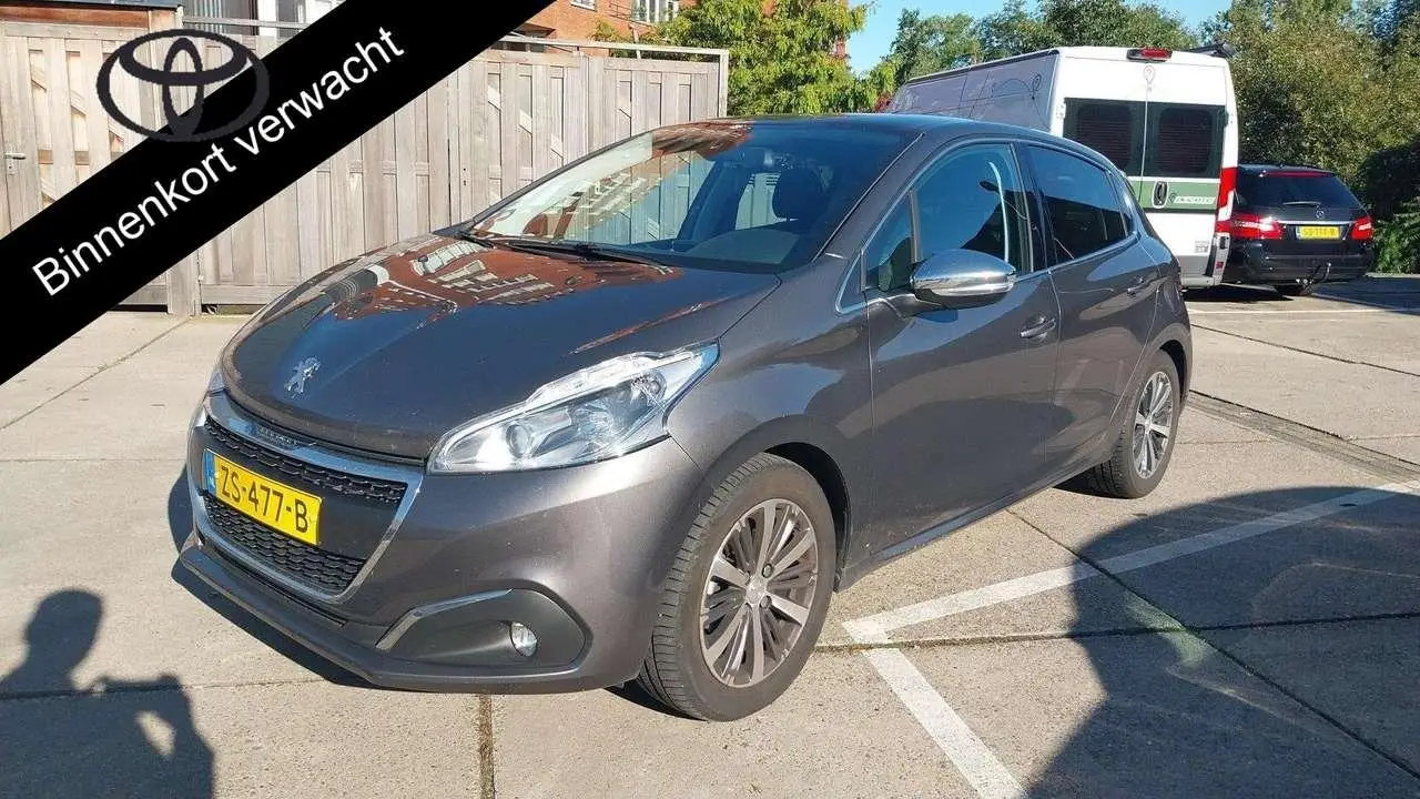 Photo 1 : Peugeot 208 2019 Essence