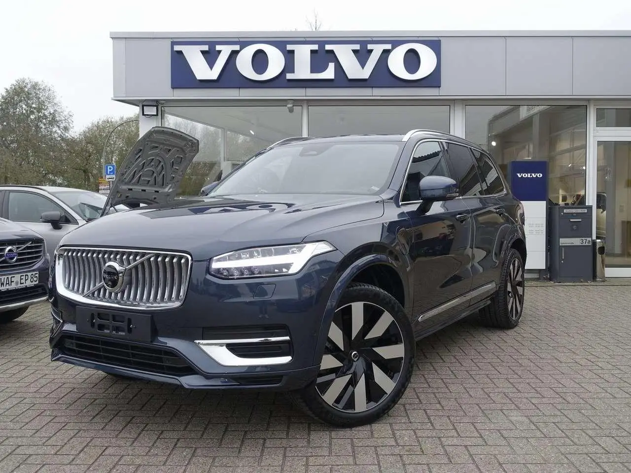 Photo 1 : Volvo Xc90 2024 Hybrid