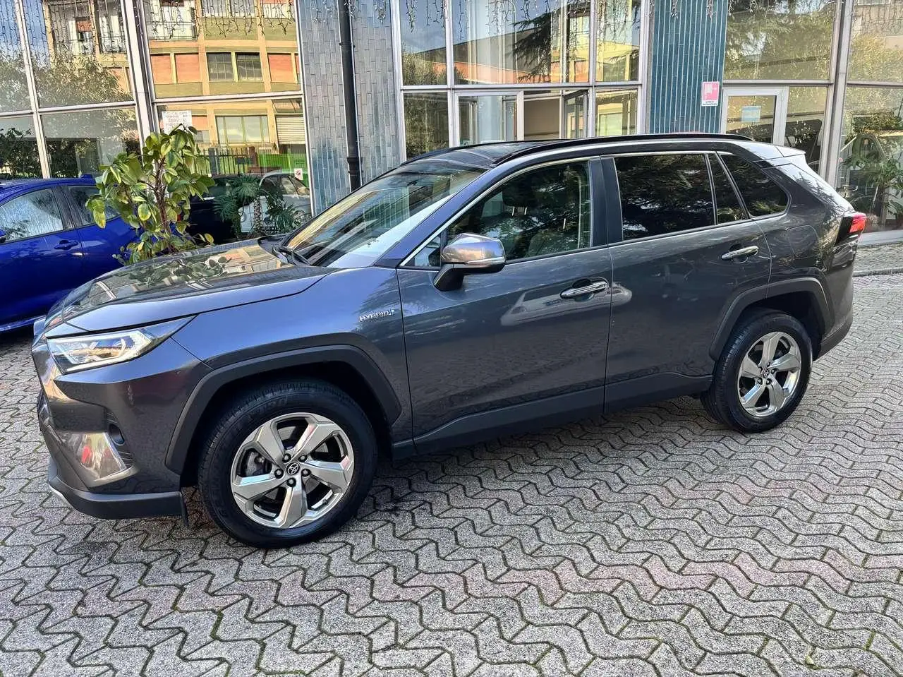 Photo 1 : Toyota Rav4 2020 Hybrid