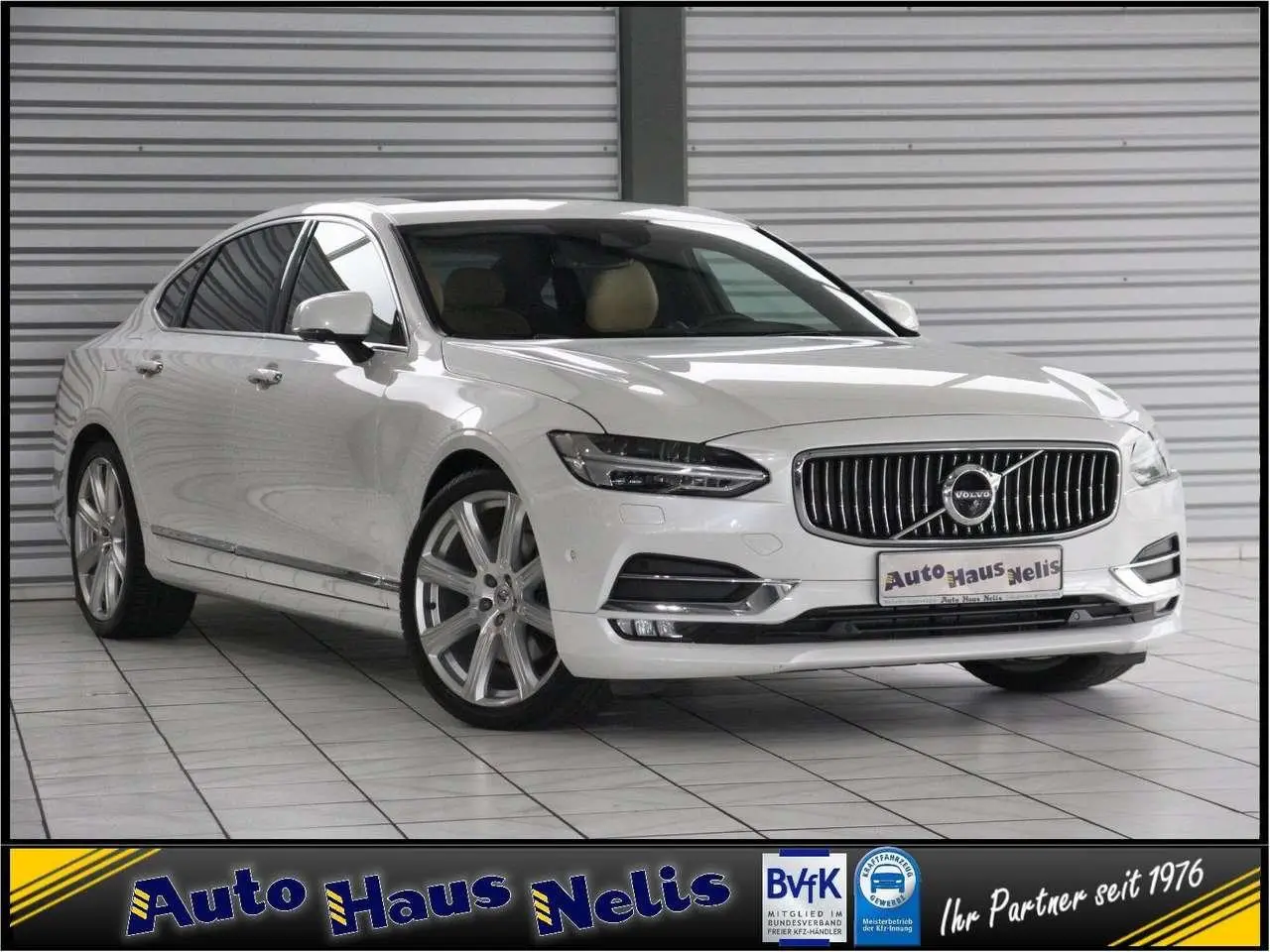 Photo 1 : Volvo S90 2018 Petrol