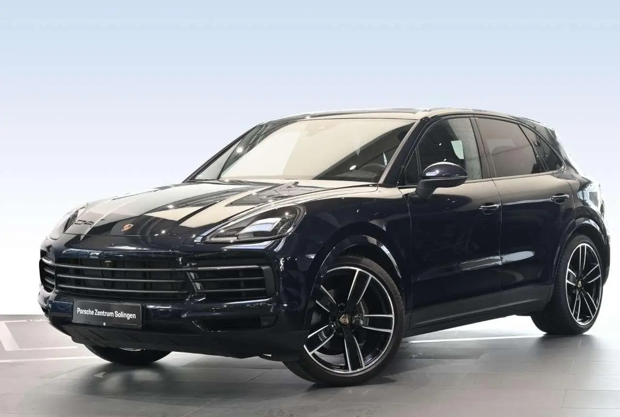 Photo 1 : Porsche Cayenne 2023 Petrol