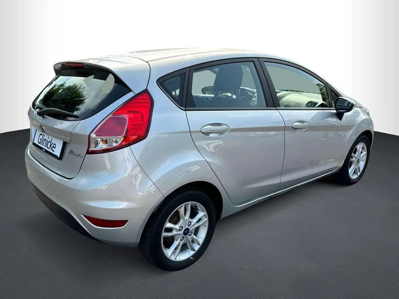 Photo 1 : Ford Fiesta 2016 Petrol