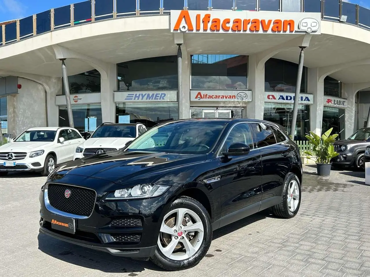 Photo 1 : Jaguar F-pace 2021 Diesel