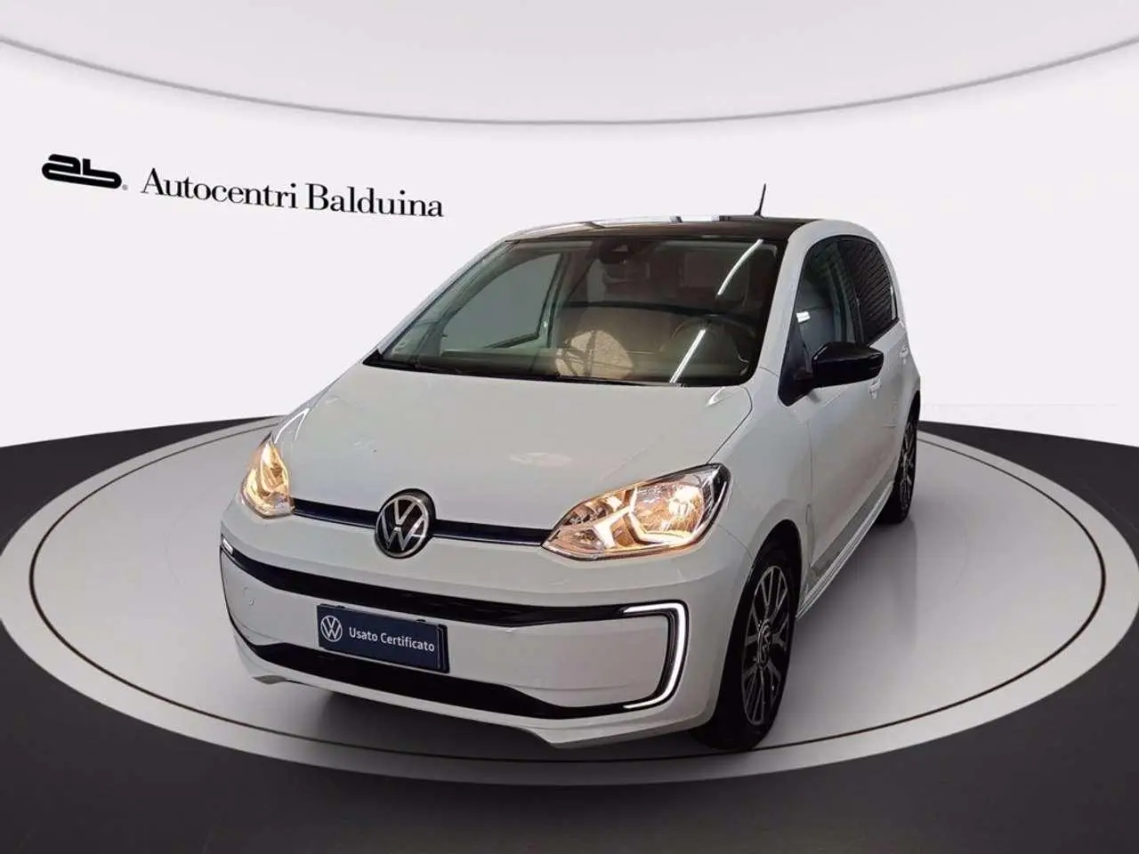 Photo 1 : Volkswagen Up! 2021 Électrique