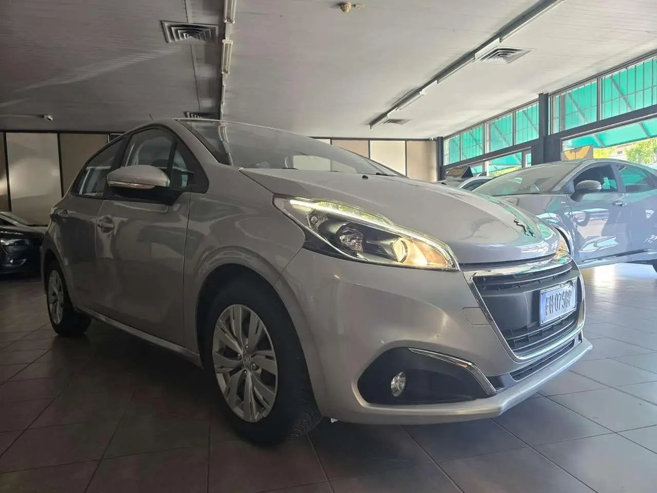 Photo 1 : Peugeot 208 2017 Diesel