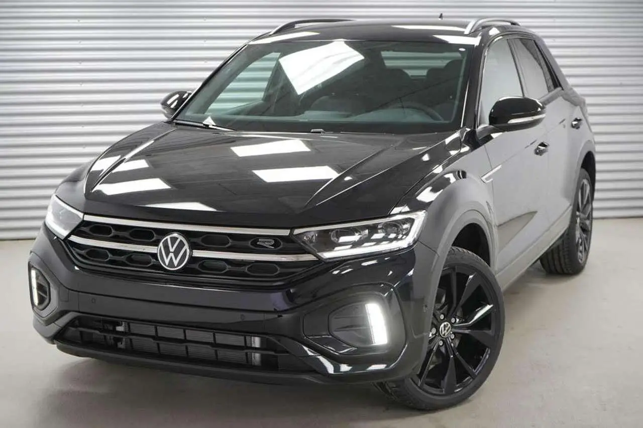 Photo 1 : Volkswagen T-roc 2024 Essence