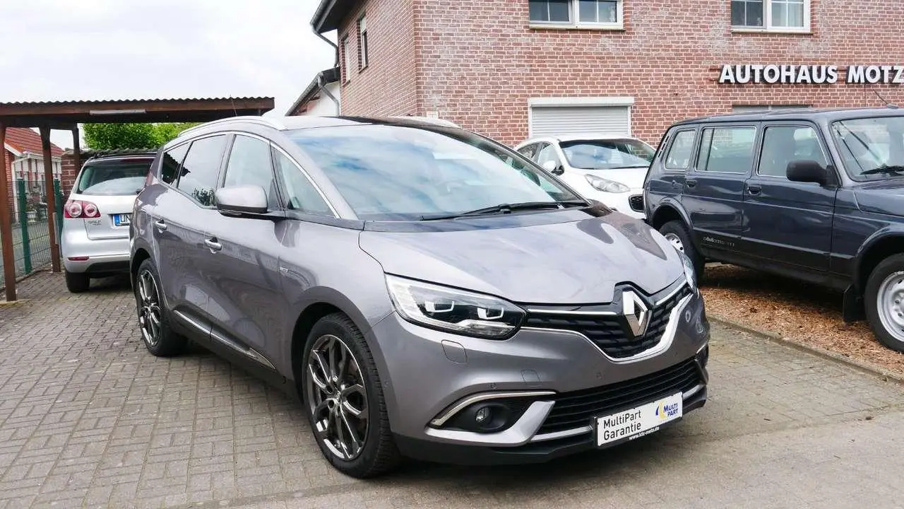 Photo 1 : Renault Grand Scenic 2017 Diesel