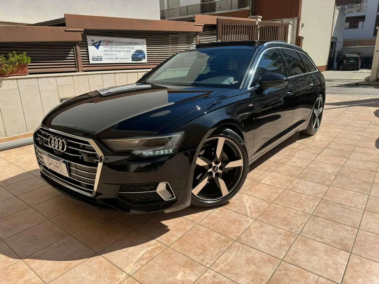 Photo 1 : Audi A6 2018 Hybrid